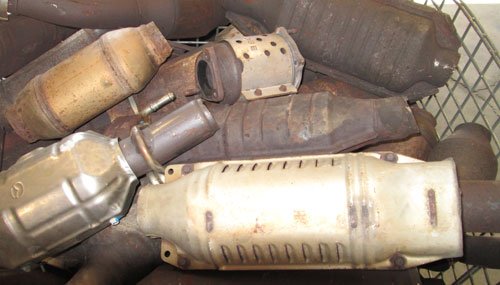 Refiners Shape Catalytic Converter